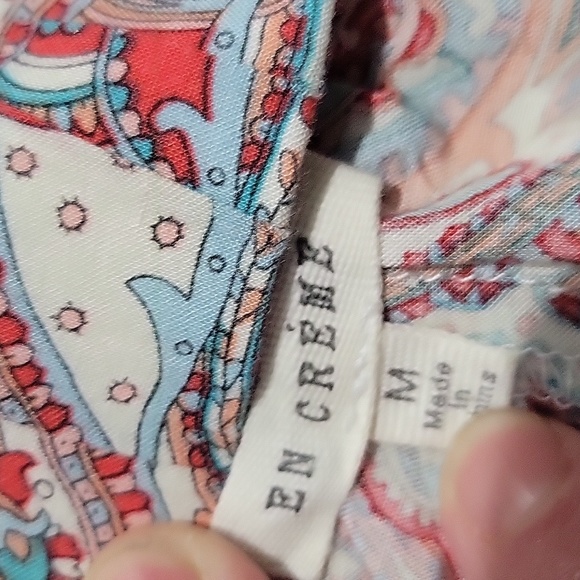 En Creme  bojo short shots size small #15A - Picture 3 of 4